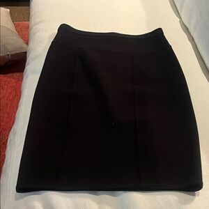 Donna Karan Classic Black Pencil Skirt